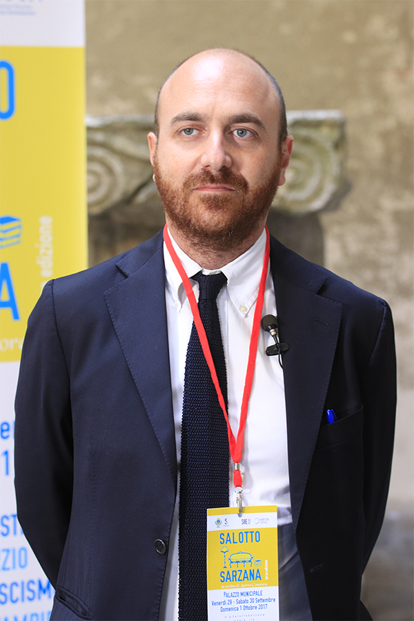 Il giornalista del Corriere della Sera Giuseppe Alberto Falci Il giornalista del Corriere della Sera Giuseppe Alberto Falci
