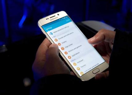 Samsung Galaxy, arriva l'aggiornamento software Android 11