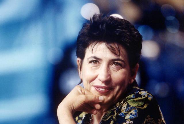 Serena Dandini , conduttrice di Stati Generali su Rai3
