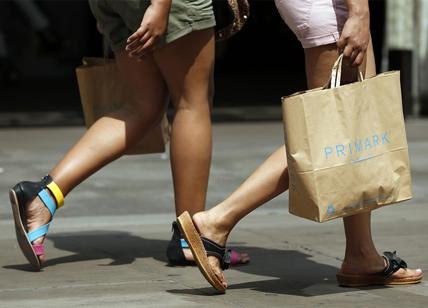 Moda, contraffazione causa una perdita di ricavi a metà dei brand
