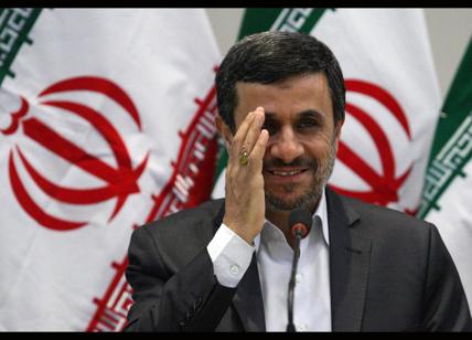 Iran, Ahmadinejad candidato a sorpresa. Teheran risponde agli Usa di Trump