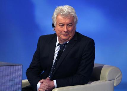 Ken Follett su Notre Dame: "Qui sta succedendo qualcosa d'altro"