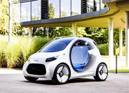 Smart vision EQ fortwo: ecologica, connessa, condivisa e guida autonoma