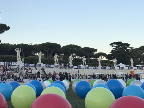 Un momento della serata Giochi senza barriere allo Stadio dei Marmi di Roma, cui Sorgenia con Bebe Vio. Un momento della serata Giochi senza barriere allo Stadio dei Marmi di Roma, cui Sorgenia con Bebe Vio.