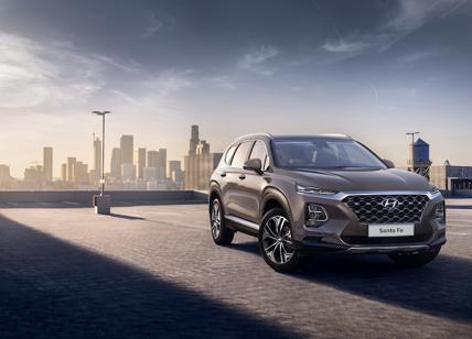 Nuova Hyundai Santa Fe: le prime immagini