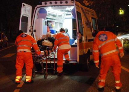 Roma, scontro frontale tra taxi e auto in Vaticano, tre feriti gravi