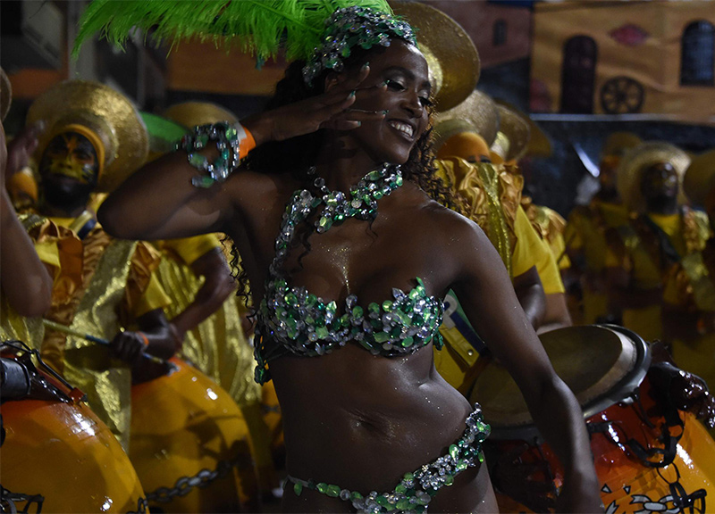 Carnevale uruguay ape 10