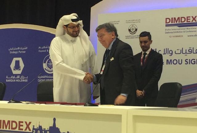Angelo Fusco, Direttore Navi Militari di Fincantieri, e Abdulrahman Fakhro, Director of business development di Barzan Holdings: le due società avviano cooperazione in Qatar. Angelo Fusco, Direttore Navi Militari di Fincantieri, e Abdulrahman Fakhro, Director of business development di Barzan Holdings: le due società avviano cooperazione in Qatar.