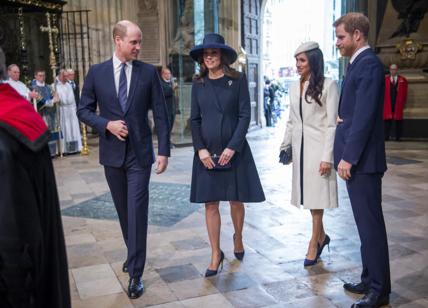 Meghan Markle batte Kate Middleton. Look da 10 e lode. FOTO-VIDEO