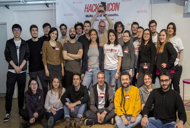 Hack the Icon Nutella: il progetto di upcycling innovativo per l'iconico vasetto nel primo hackathon analogico che ha coinvolto gli studenti della Scuola di Design del Politecnico di Milano. Hack the Icon Nutella: il progetto di upcycling innovativo per l'iconico vasetto nel primo hackathon analogico che ha coinvolto gli studenti della Scuola di Design del Politecnico di Milano.