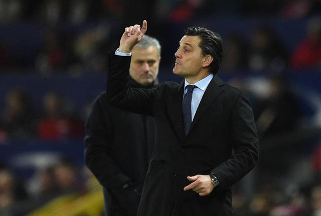 Vincenzo Montella e José Mourinho (foto Lapresse) Vincenzo Montella e José Mourinho (foto Lapresse)