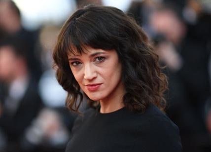 Molestie, Asia Argento: "E' stato Bennett ad aggredirmi"