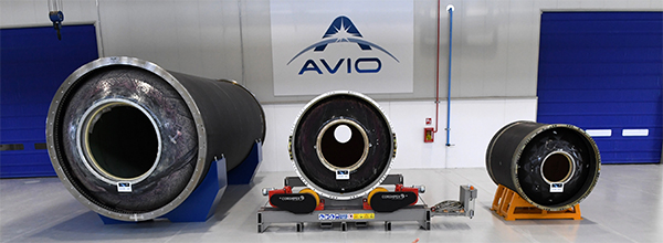Testato con successo il nuovo motore p120c prodotto in fibra di carbonio da Avio in Italia, alla base dei nuovi lanciatori satellitari europei ariane 6 e Vega-C. Testato con successo il nuovo motore p120c prodotto in fibra di carbonio da Avio in Italia, alla base dei nuovi lanciatori satellitari europei ariane 6 e Vega-C.