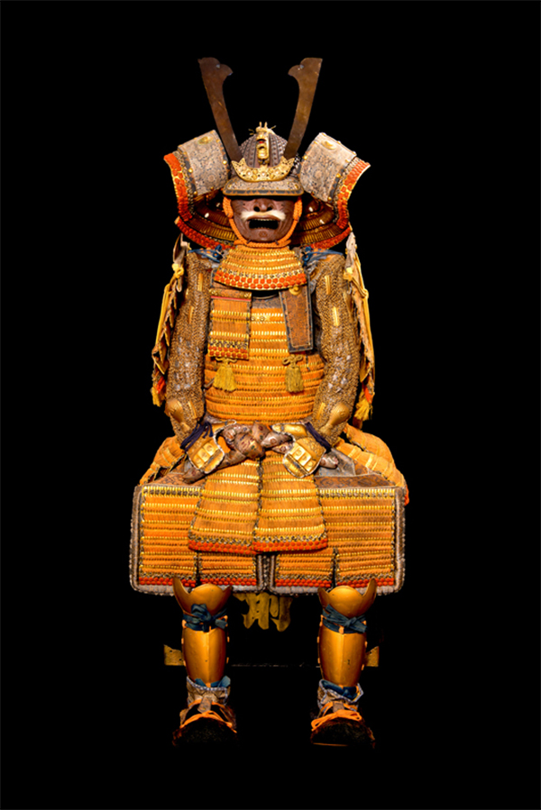 Armatura da samurai in stile antico - Periodo Meiji Armatura da samurai in stile antico - Periodo Meiji