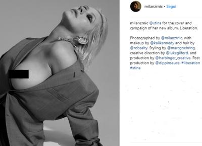 christina aguilera topless