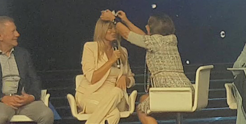 Diletta Leotta incoronata Miss Italia da Patrizia Mirigliani VIDEO