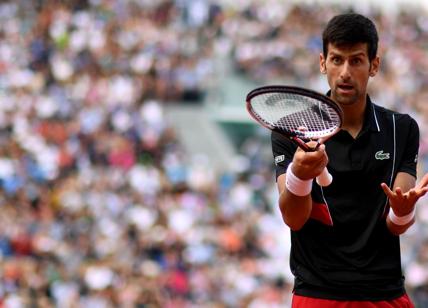 Novak Djokovic: "Io e mia moglie positivi al coronavirus". Bufera nel tennis