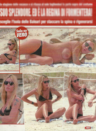 Federica Pellegrini Foto Sexy In Vasca Per I Anni Justine