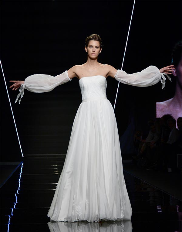 Enzo Miccio presenta la sfilata della nuova collezione d abiti da sposa ELISIR Foto 8 Affaritaliani