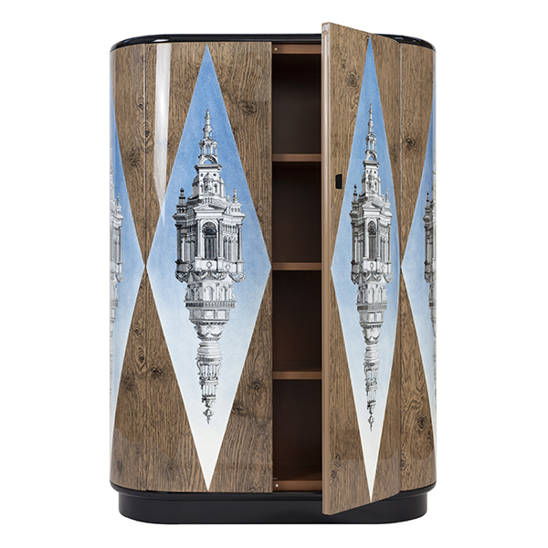 Fornasetti 05 CURVED  CABINET CUSPIDE CELESTE HR   02