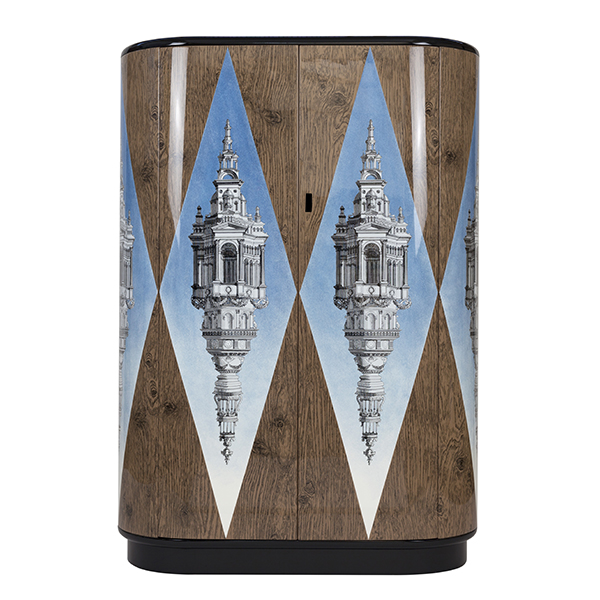 Fornasetti 05 CURVED CABINET CUSPIDE CELESTE HR   01