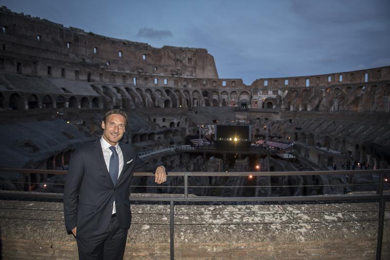 Francesco Totti (foto Lapresse) Francesco Totti (foto Lapresse)