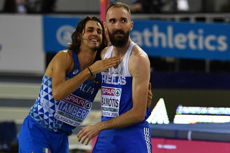 Gianmarco Tamberi e Konstadinos Baniotis (foto Lapresse) Gianmarco Tamberi e Konstadinos Baniotis (foto Lapresse)