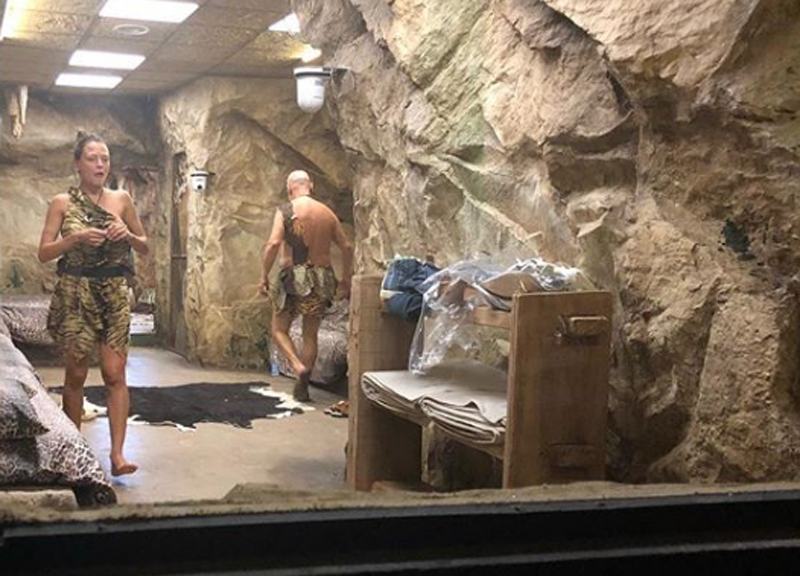 Grande Fratello Vip 3 caverna (Instagram Grande Fratello Tv)