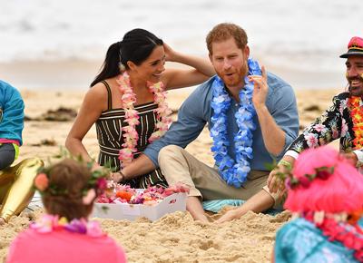 Harry e meghan australia spiaggia ape