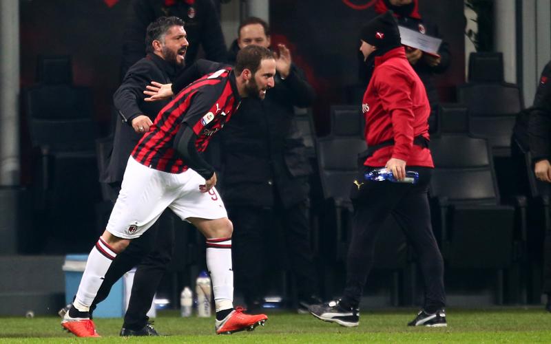 Higuain e Gattuso (foto Lapresse)