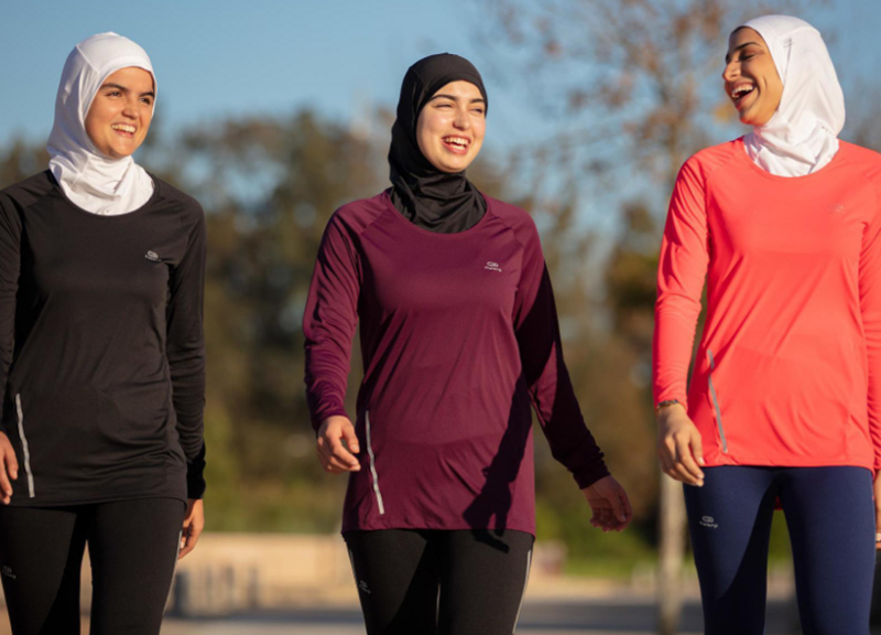 hijab decathlon ape