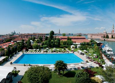 hotel cipriani piscina ape