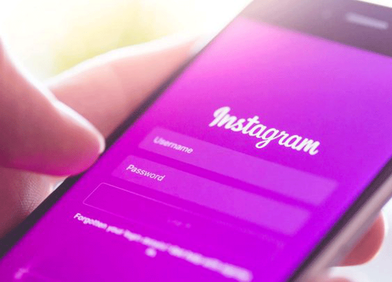 Social-mania: in un film 24 ore vissute da Instagram. Alla regia 3 Millennials