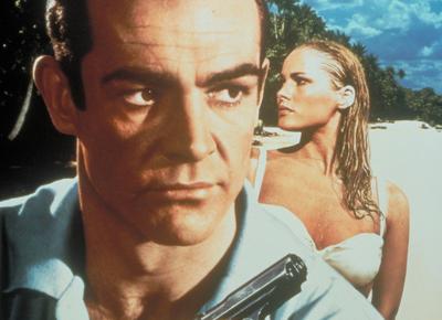 James Bond ape