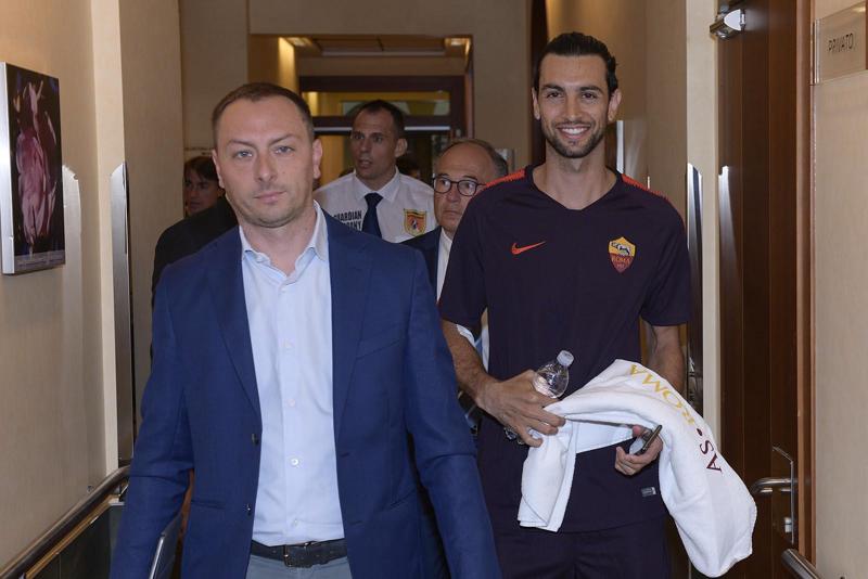 JAVIER PASTORE (AS ROMA)