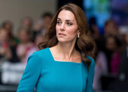 Carlo, party dei 70 anni. Kate Middleton look prima e dopo. Royal Family News