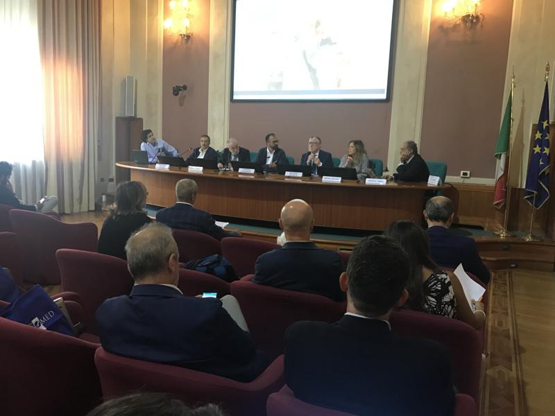 la conferenza