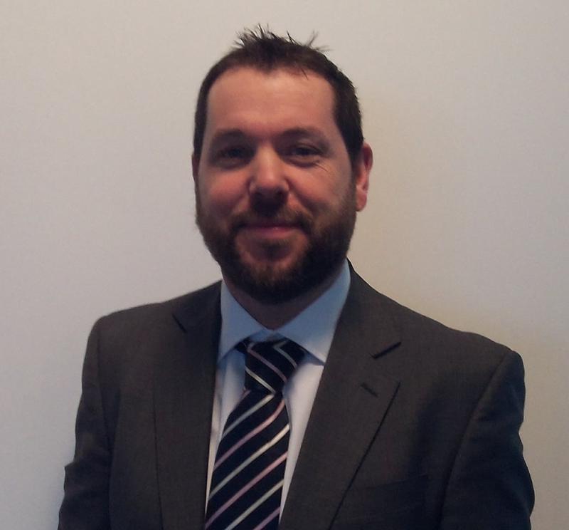Laurance Dine Managing Principal Investigative Response Verizon RISK Team (1) Laurance Dine Managing Principal Investigative Response Verizon RISK Team (1)