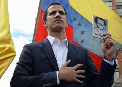 Venezuela: La 'Corte dei Conti' Caracas inibisce Guaido' per 15 anni