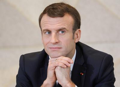 macron ape 3