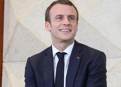 macron ape 2