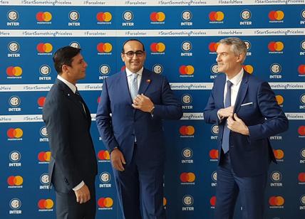 Mastercard e FC Internazionale Milano: partnership biennale al calcio d'inizio