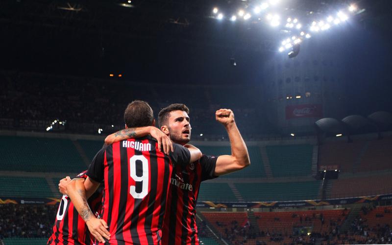 milan higuain cutrone