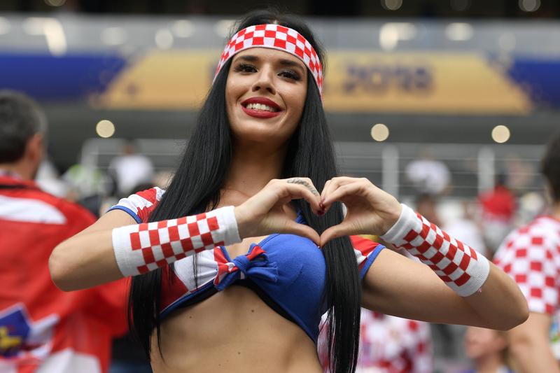 MONDIALI 2018 TIFOSE SEXY