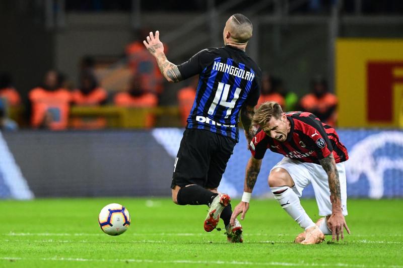 Nainggolan - Biglia (foto Lapresse) Nainggolan - Biglia (foto Lapresse)