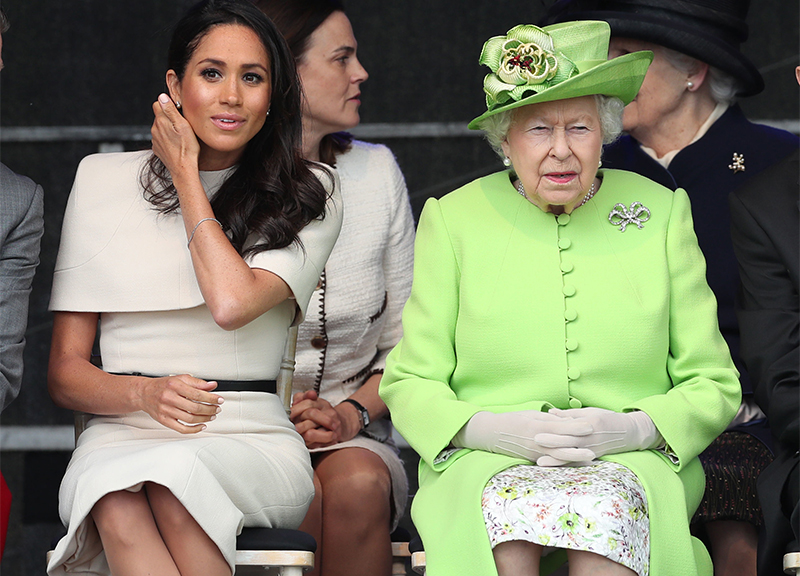 Regina Elisabetta II meghan markle ape 3