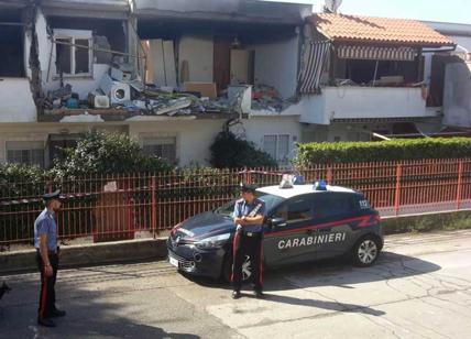 Fuga di gas gpl, esplode una villetta a Santa Marinella: muore un 63 enne