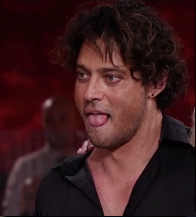Gabriel Garko, ospite speciale di Ballando con le Stelle Gabriel Garko, ospite speciale di Ballando con le Stelle