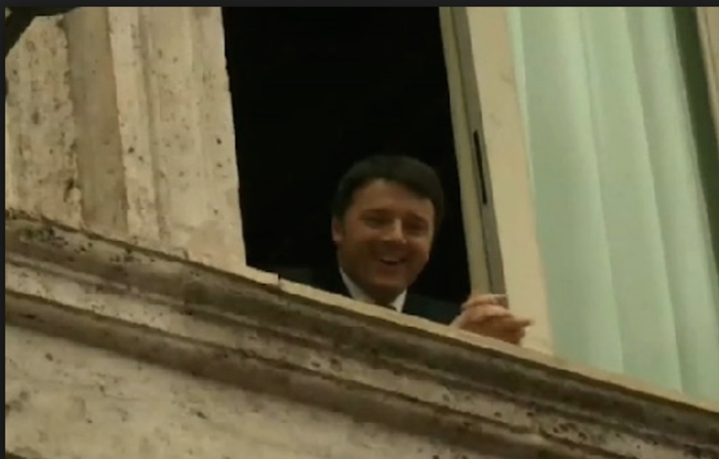 renzi affacciato quirinale trio medusa