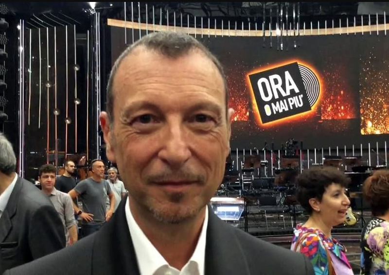 amadeus ora o mai più c'è posta per te maria de filippi